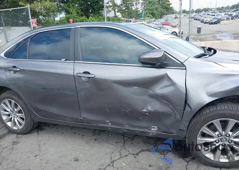 2015 Toyota Camry Xle из США, поврежденный, VIN 4T1BF1FK4FU975880